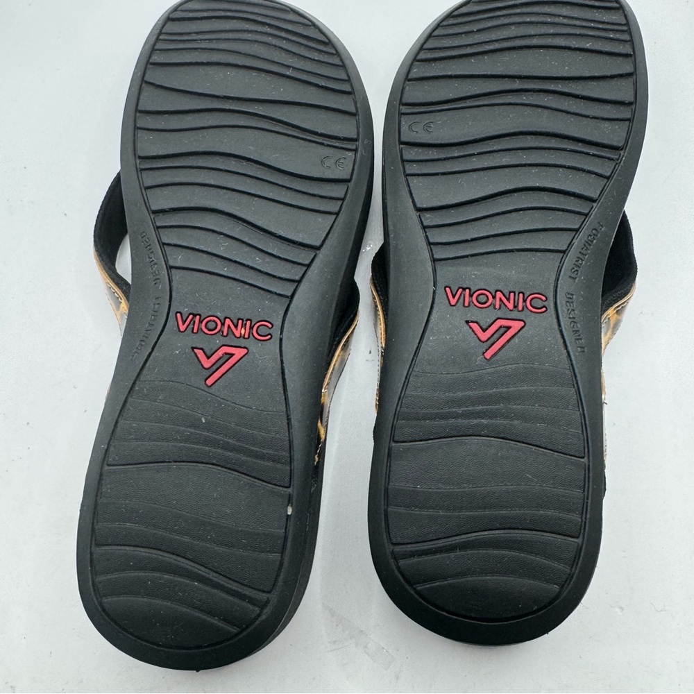 Vionic High Tide platform leopard print flip flop… - image 7